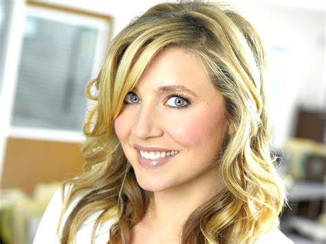 Sarah Chalke Wallpapers Wallpaper Cave