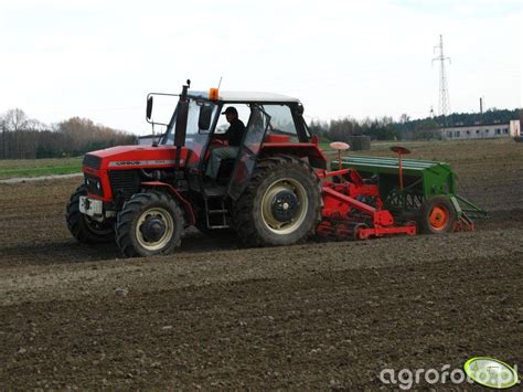 Obraz Traktor Ursus 1004 Agregat Uprawowo Siewny 3m Id 60040