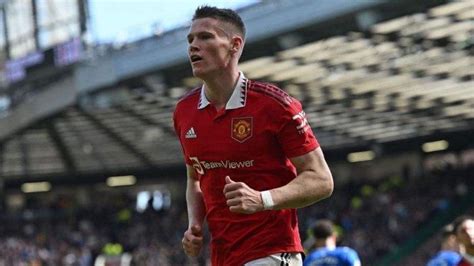 Pertama Kali Berkarier Di Luar Manchester United Scott Mctominay