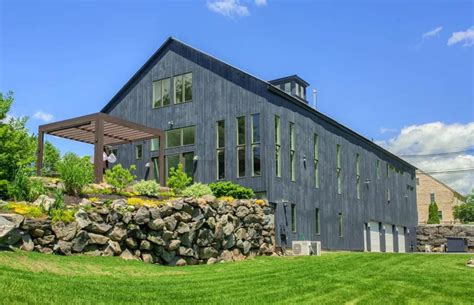 Modern Barns That Are So Far From Farmyard In 2020