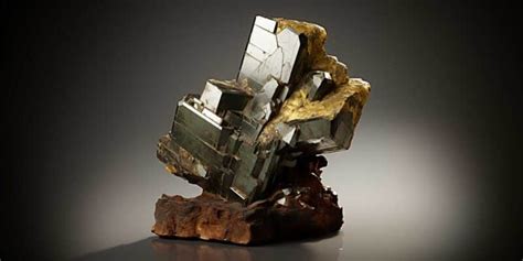 Unlocking The Magical Properties Of Pyrite: A Quick Guide