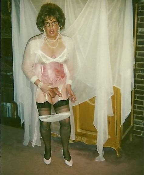 Mature TV CD 184 Photo 32 AShemaletube