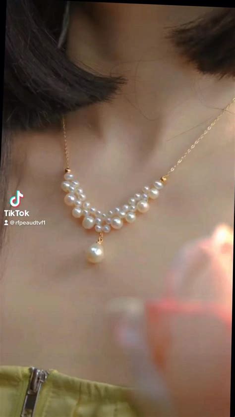 How to make a pearl necklace? | Diy pearl necklace, Diy necklace, Wire ...