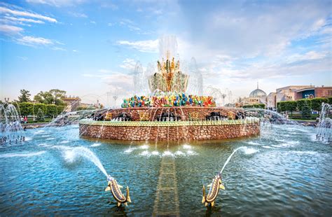 Фонтан Каменный цветок :: Юлия Батурина – Социальная сеть ФотоКто