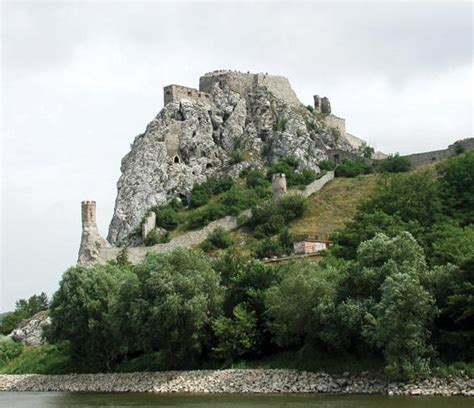 Hrad Devín Národná kultúrna pamiatka CITYLIFE