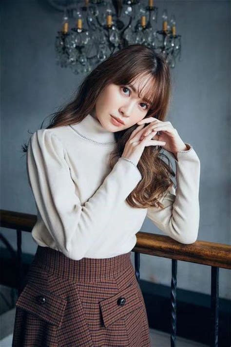 30％割引ブラウン系 S【メール便送料無料対応可】 新品crystal Embellished Turtleneck Knit ニット