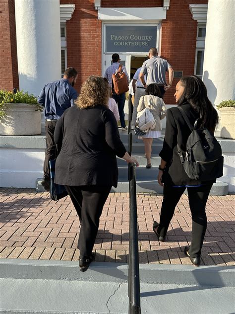 clerk ofthe court pasco 8