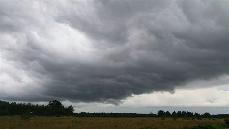 Burzowe Niebo Nad Nami Twojapogoda Pl