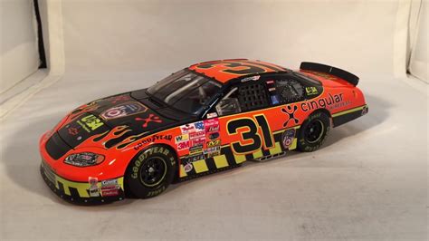 Review 2003 Robby Gordon 31 Cingularfdnyspecial Olympics Chevy 124