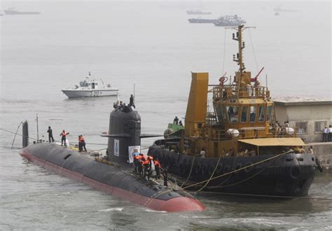 Indian Navy completes nuclear triad by inducting submarine INS Arihant ...