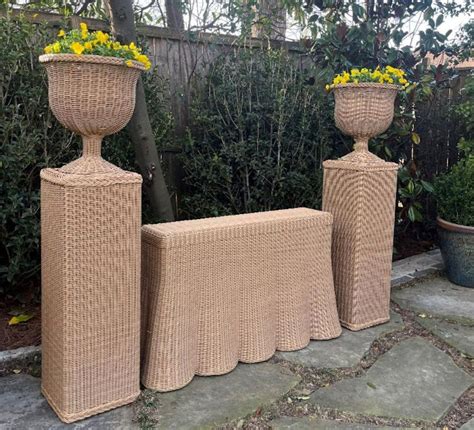 Inch Outdoor Wicker Scallop Console Table