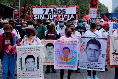 A Os Del Caso Ayotzinapa Tres Identificados Y Un Funcionario Pr Fugo