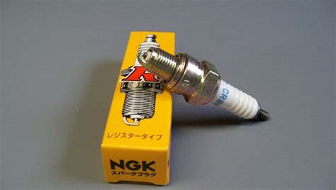 NGK Spark Plugs Honda Kawasaki Yamaha Susuki CR8HSA 2086 EBay