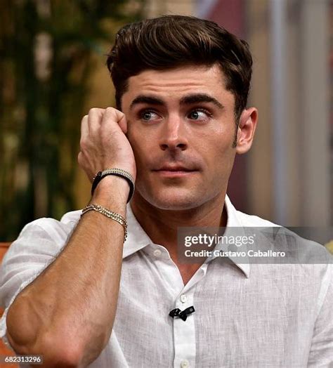 Zac Efron Is On The Set Of Despierta America To Promote The Film