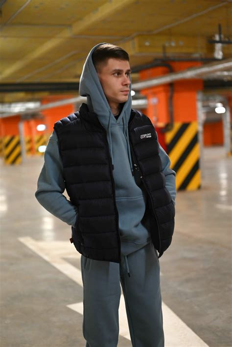 How To Wear A Gilet - A Few Style Rules To Follow