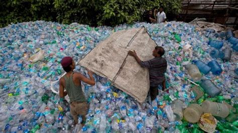 No Alternative Could Ruin Business Say Shopkeepers On Plastic Ban In