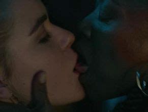 ERIKA ALEXANDER Nude AZNude