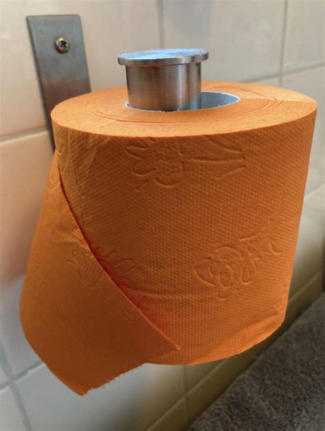 Blursed Toilet Paper Scrolller