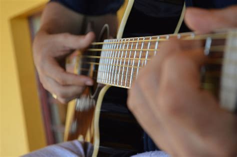 HGuitare apprendre la guitare en ligne et avec efficacité