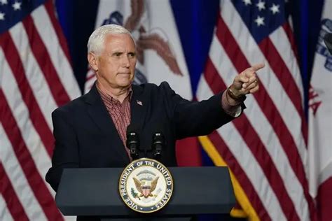 La Jornada Mike Pence Pide Liberaci N De Lvaro Uribe Ex Presidente