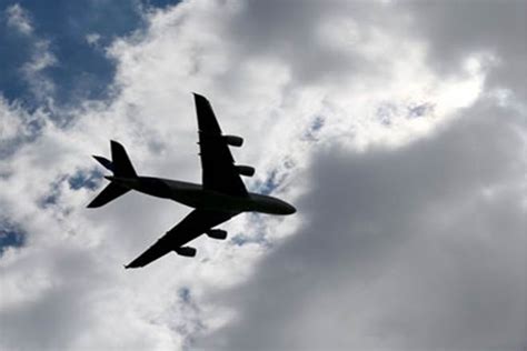 11 Delhi Bound Flights Diverted To Jaipur Lucknow Airports Due To Bad