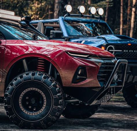 Digital Artist Imagines Current Gen Off Road Chevy Blazer Off