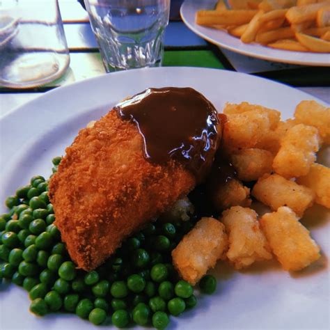 The Cornish Arms Hotel Brunswick Australia Vegan Chicken Kiev Review