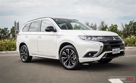 Mitsubishi Outlander Gsr Phev Review Video Performancedrive