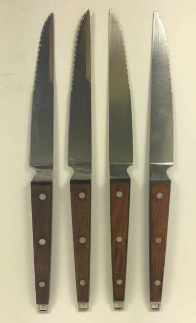 Steak Knives by Ekco Flint | Set of 4 - Vintage Grace