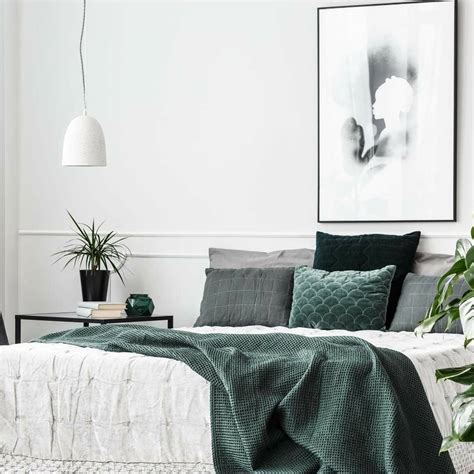 21+ Green and Grey Bedroom Ideas That Work in 2022 | Houszed