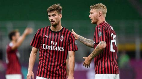 Ac Milan Bakal Perpanjang Kontrak Dan Tunjuk Simon Kjaer Jadi Kapten