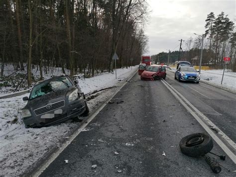 Wypadek w miejscowości Damiany Krajowa trasa numer 78 była całkowicie