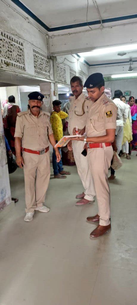 Kaimur Police On Twitter जिले के सभी थाना क्षेत्रों में दिवा गश्ती के