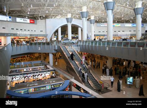 Kuwait City Airport Check In Zone Departures Hall Stock Photo - Alamy