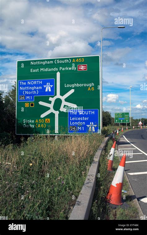 Traffic Road Sign Junction 24 M1 Motorway Stock Photo 85967411 Alamy