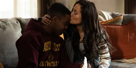 ‘unstoppable’ Trailer Jharrel Jerome And Jennifer Lopez Star In Anthony Robles Biopic Anthony