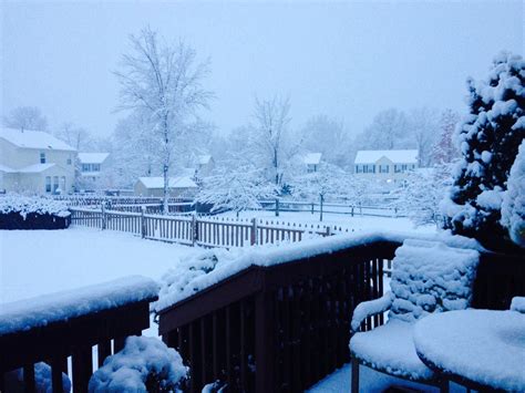 House Lawn Filled With Snow 201411