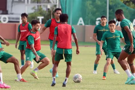 Persebaya Kedatangan Dua Pemain Trial Aji Cukup Terkesan Radar Surabaya