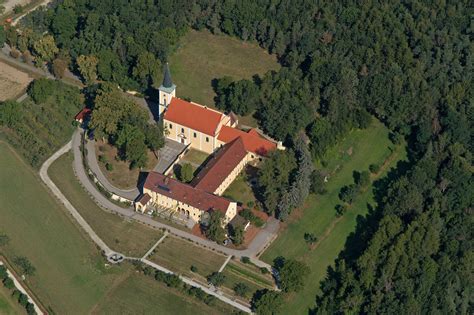 Wallfahrtskirche Hl Dreifaltigkeit Auf Dem Miesberg Oberpf Lzer Wald