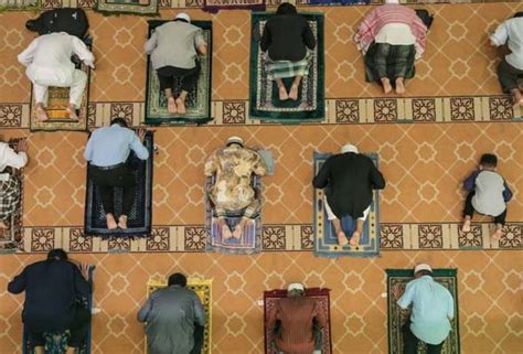 Covid Jemaah Dibenar Solat Jumaat Aidiladha Di Wilayah