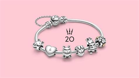 Pandora 20th Anniversary Pig Charm - The Art of Pandora | The #1 ...