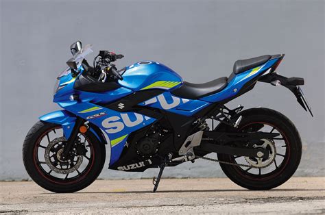 Suzuki Gsx R Modello Fuori Listino Prezzo Scheda Tecnica Foto