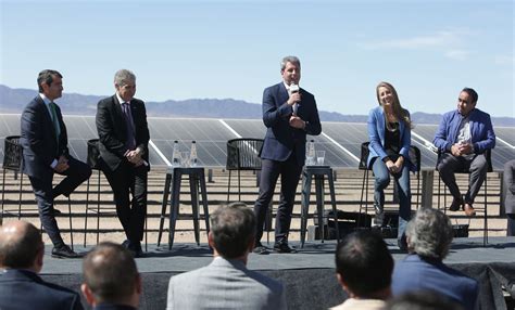 Ypf Luz Inaugura Mw De Un Parque Solar En Argentina Que Alcanzar