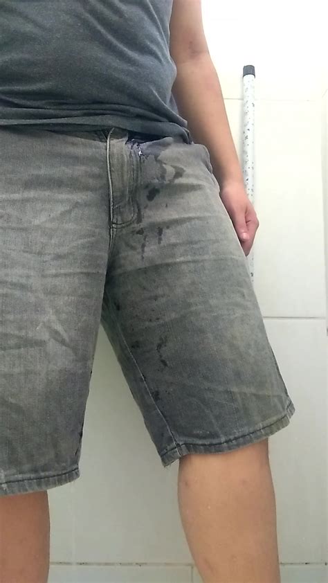 Hot Guy Pissing Himself ThisVid