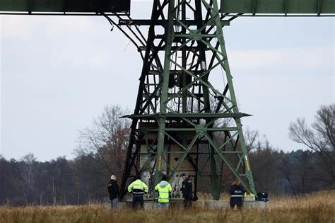 Tesla S German Plant Halts Output After Suspected Arson Nearby Shine News