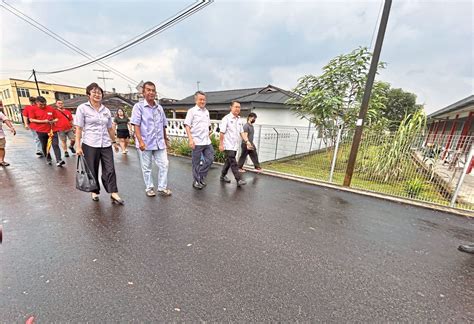 Peruntukan Lebih RM335 000 Bagi Projek Naik Taraf Jalan Kampung Di