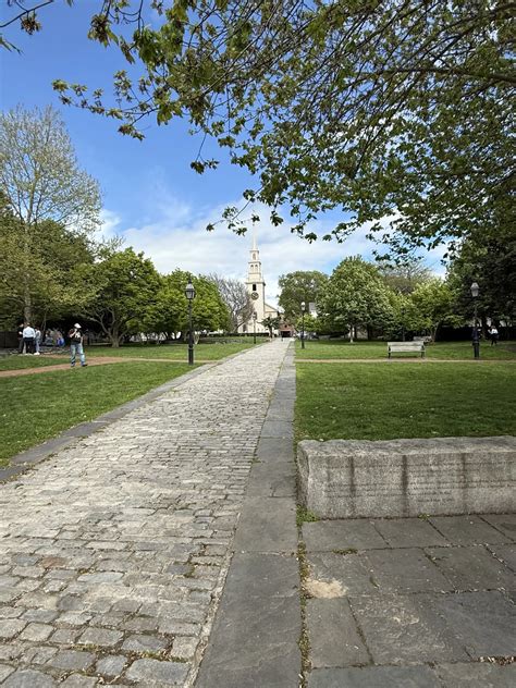 3 Landmark Houses of Worship in Newport—Learn About Their Stunning