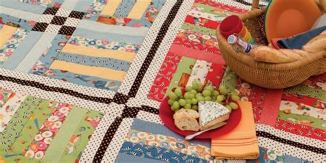 Picnic Blanket Patterns That Will Get You Ready For Spring Picnic