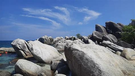 Tempat Wisata Lokasi Film Laskar Pelangi Pantai Tanjung Tinggi