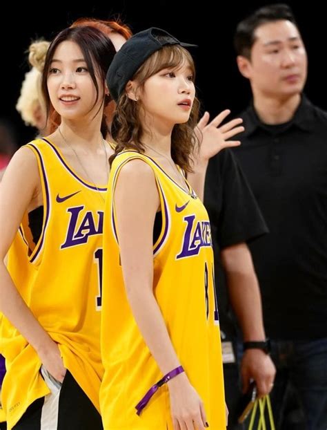 Kim Chaewon Los Angeles Lakers